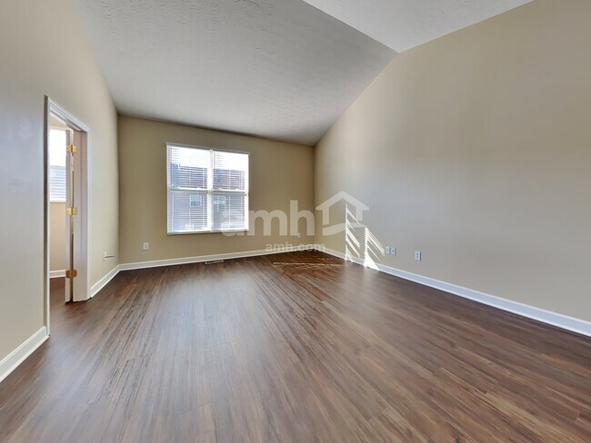 Building Photo - 1542 Quarter Horse Cir