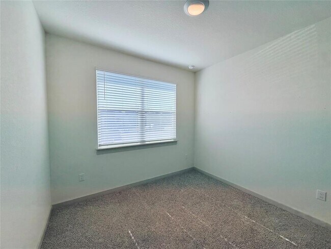 Building Photo - 3008 Louris Ln