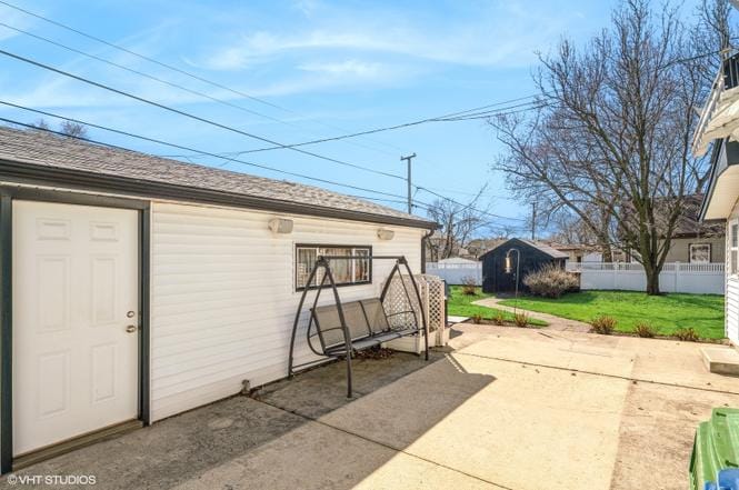 Building Photo - 9701 Merton Ave