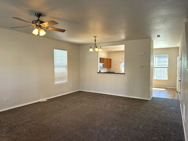 Building Photo - 7443 Countryside Grove