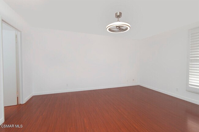 Building Photo - 31515 Lindero Canyon Rd
