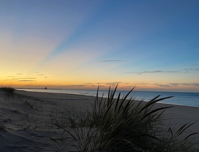 Building Photo - 204 Washington Park Blvd