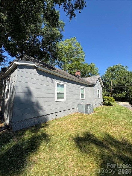 Building Photo - 116 Cabarrus Ave E