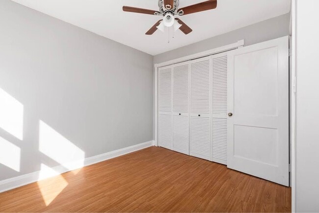 Building Photo - 114 Riverthorn Rd