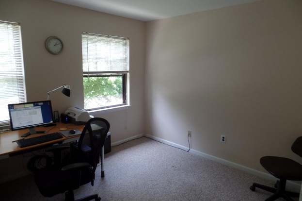 Building Photo - 438B Willow Turn
