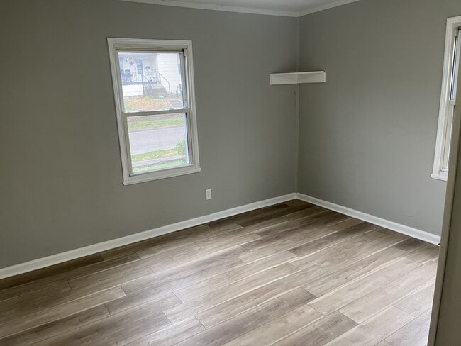 Building Photo - 1665 Prospect St