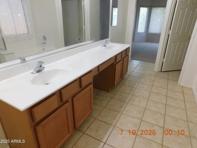 Building Photo - 12810 W Charter Oak Rd