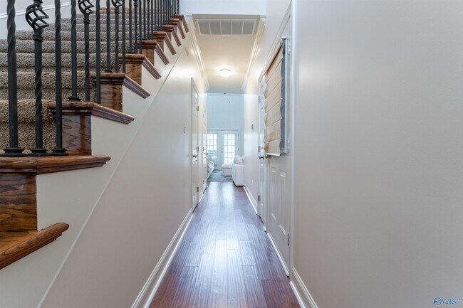 Building Photo - 3187 Mallard Point Dr SE