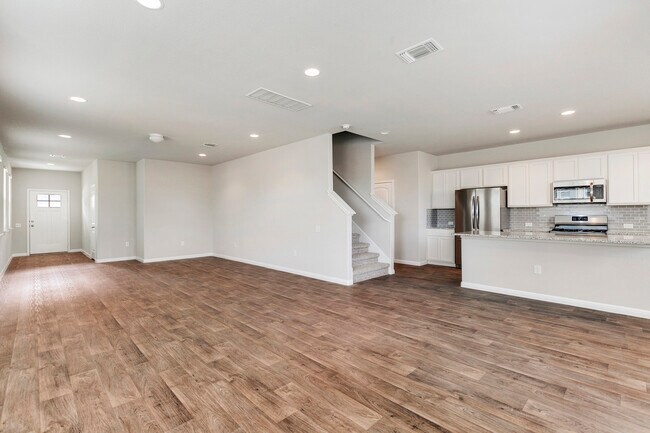 Building Photo - 14505 Frankel Loop