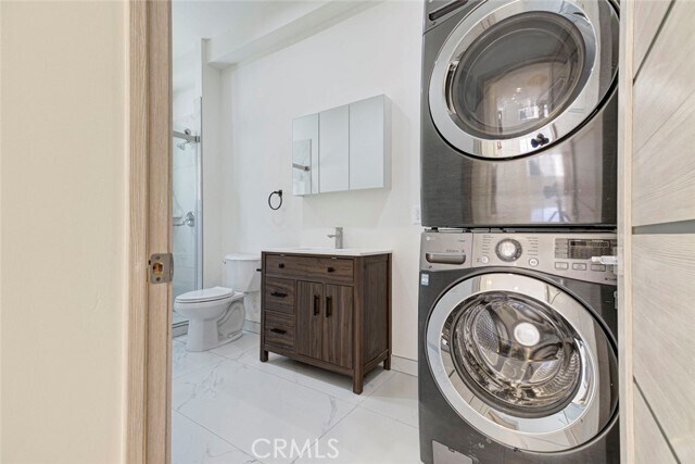 Building Photo - 7044 Greeley St