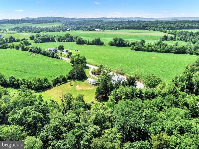 Building Photo - 4551 Colebrook Rd