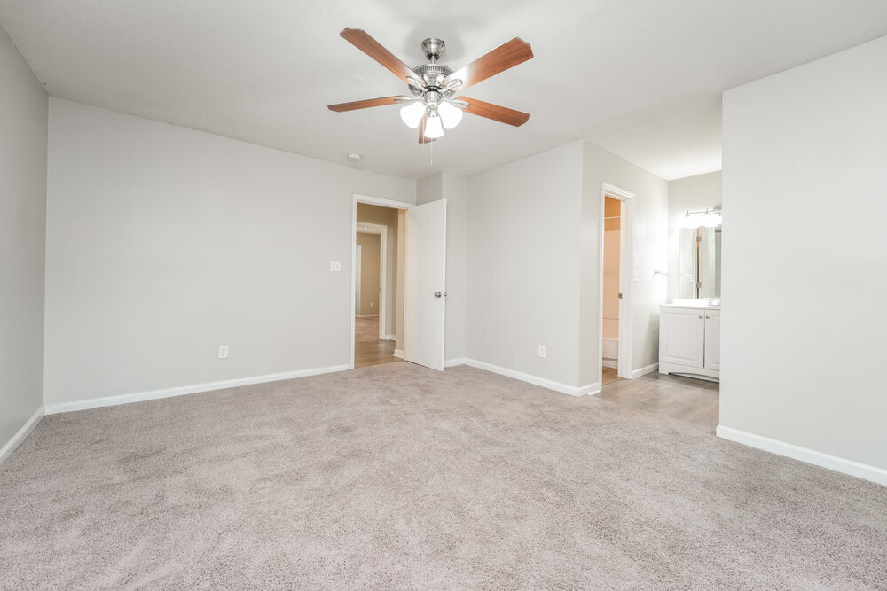 Building Photo - 5178 Scarbrough Ln