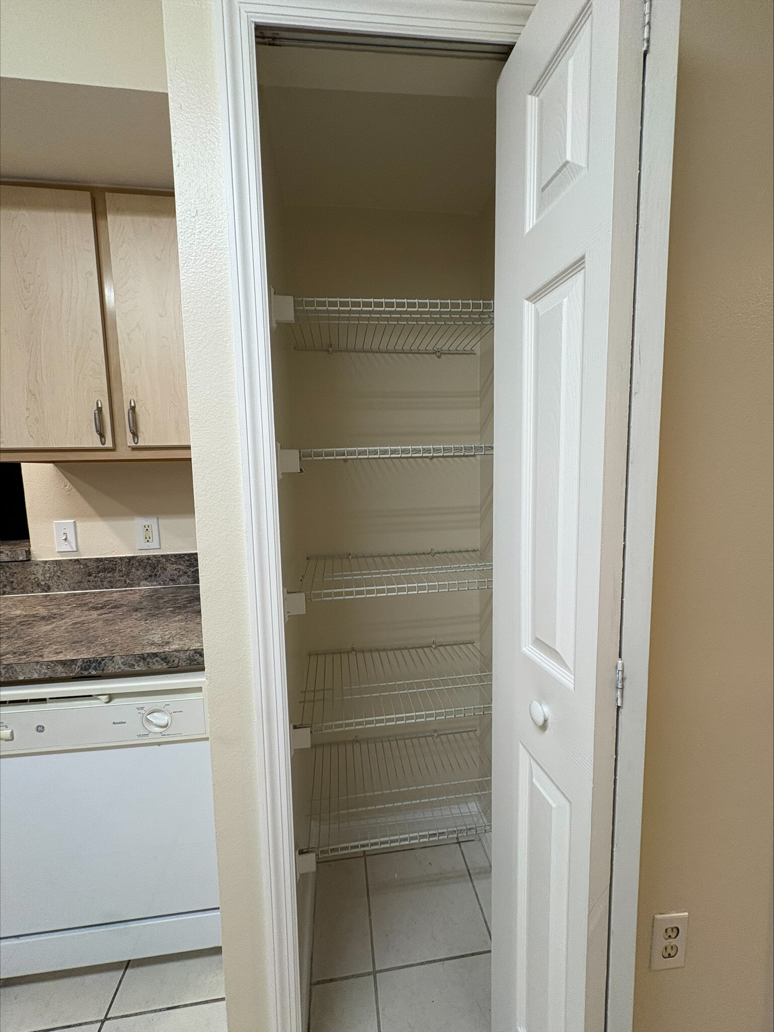Pantry - 738 Crest Pines Dr