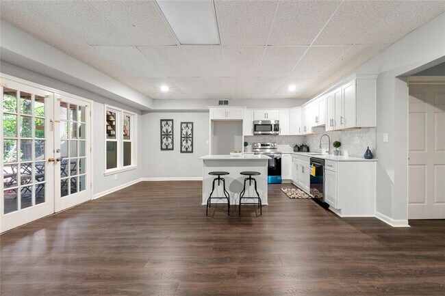 Building Photo - 4441 Langdon Walk