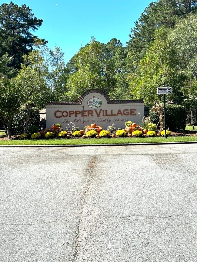 Building Photo - 472 Copper Creek Cir