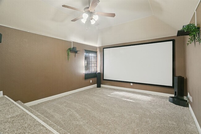 Building Photo - 9028 Bottlebrush Ln