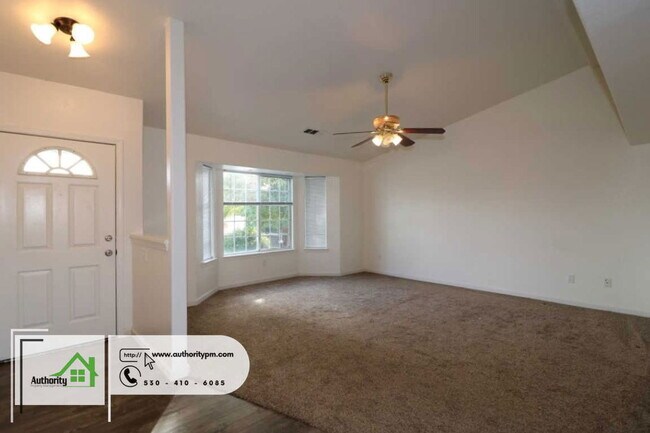 Building Photo - 2928 Salmonberry Dr