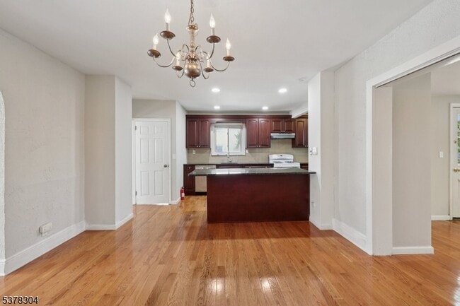 Building Photo - 359 Bogert Ave