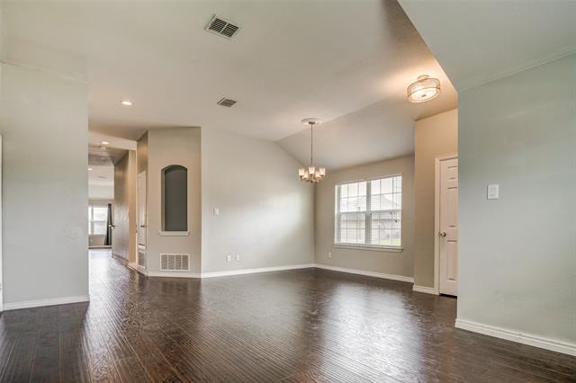 Building Photo - 2700 Dawn Spring Dr