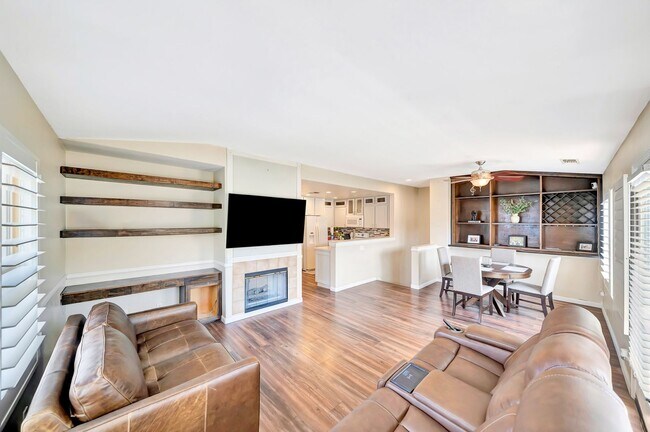 Building Photo - 18038 Flynn Dr