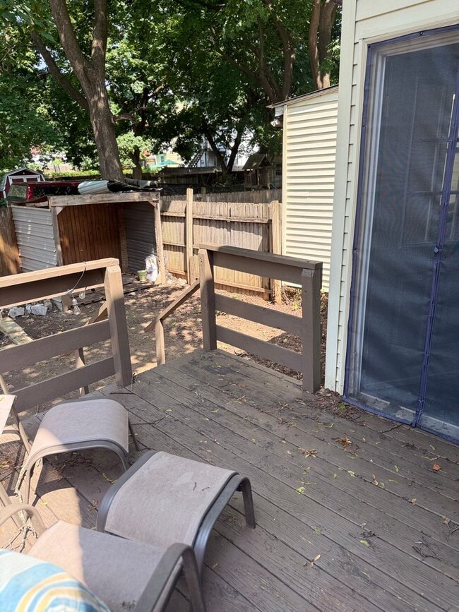 Building Photo - 3 Bedroom 1 Bath in Carlisle, PA!