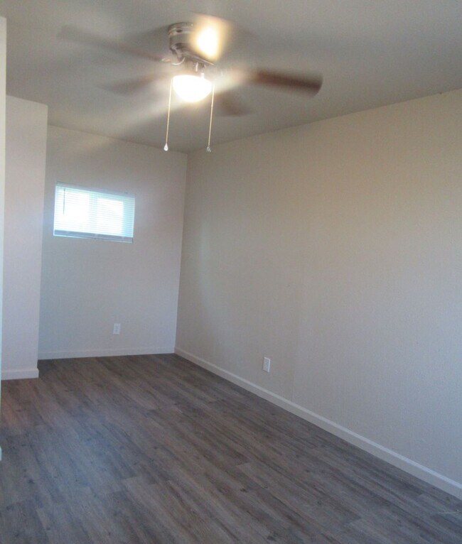 Building Photo - Coming Soon 3 Bedroom 1 Bath House!