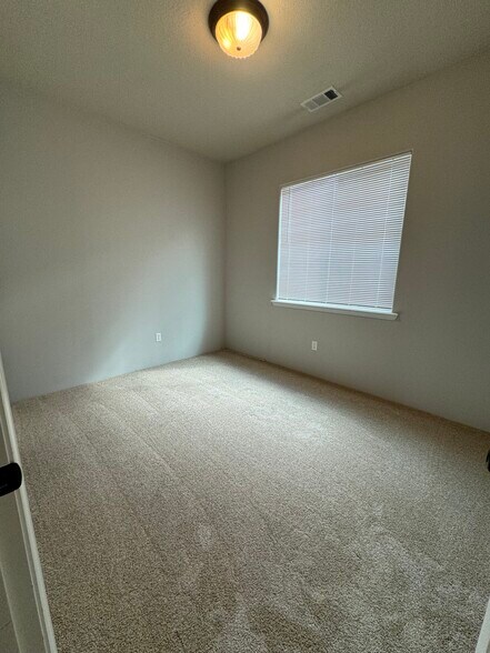 Building Photo - 7431 Stonefield Dr