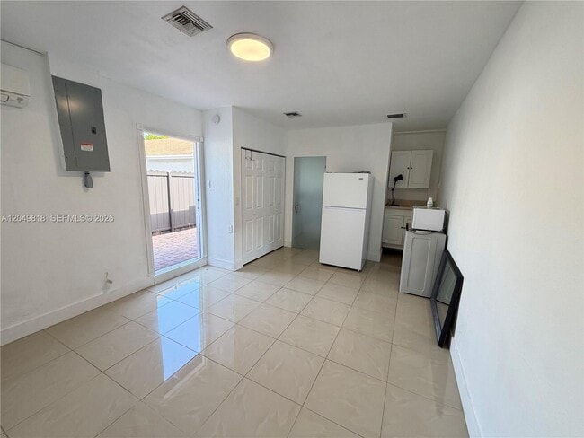 Building Photo - 14203 SW 153rd Terrace