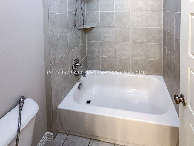 Building Photo - 4509 Tortuga Ln