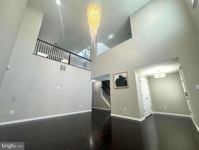 Building Photo - 3313 Pietro Way