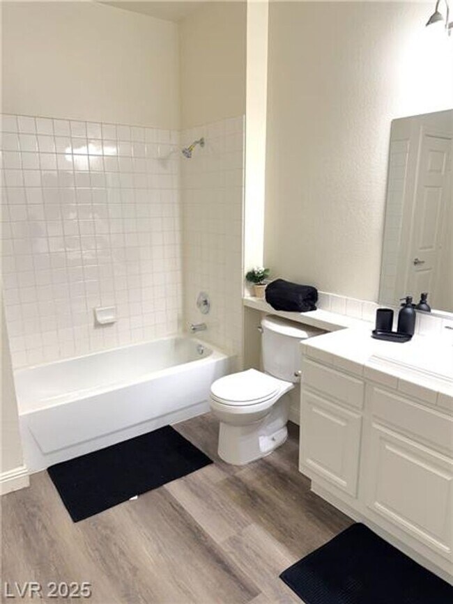 Building Photo - Well-maintained condo located in a convenient Southwest Las Vegas community. Attached 2 car garage.