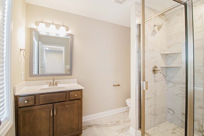 Building Photo - 4007 Ft Sumter Dr