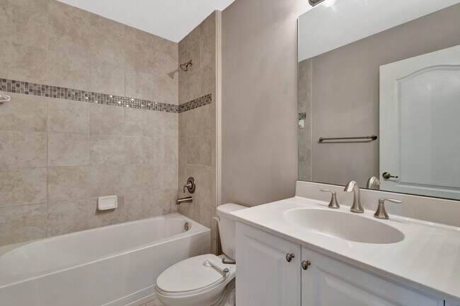 Building Photo - 5830 Monterra Club Dr