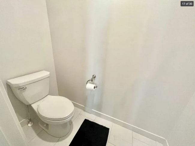 Building Photo - 2162 N Cloverleaf Wy