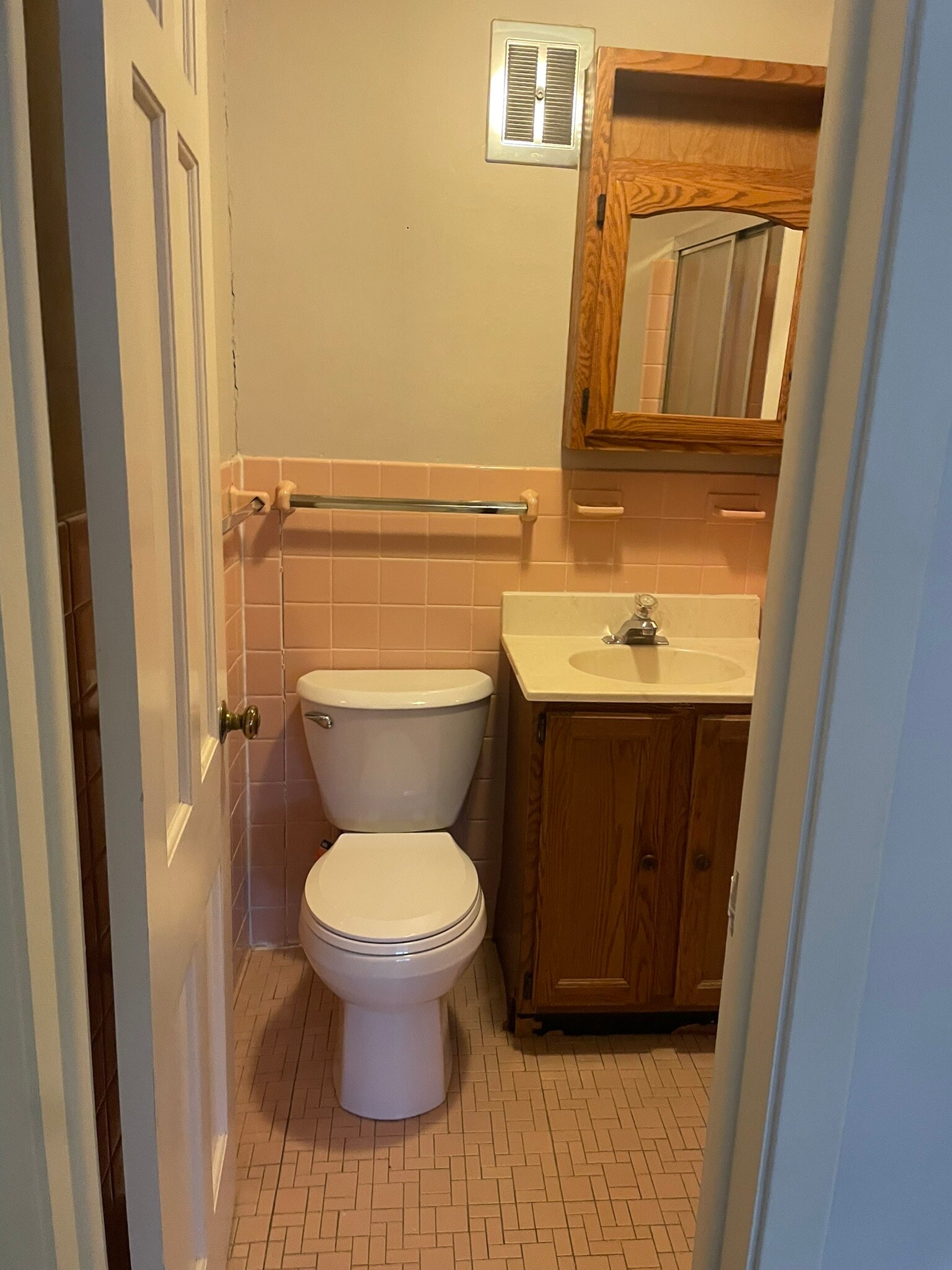 Building Photo - 6231 France Ave S