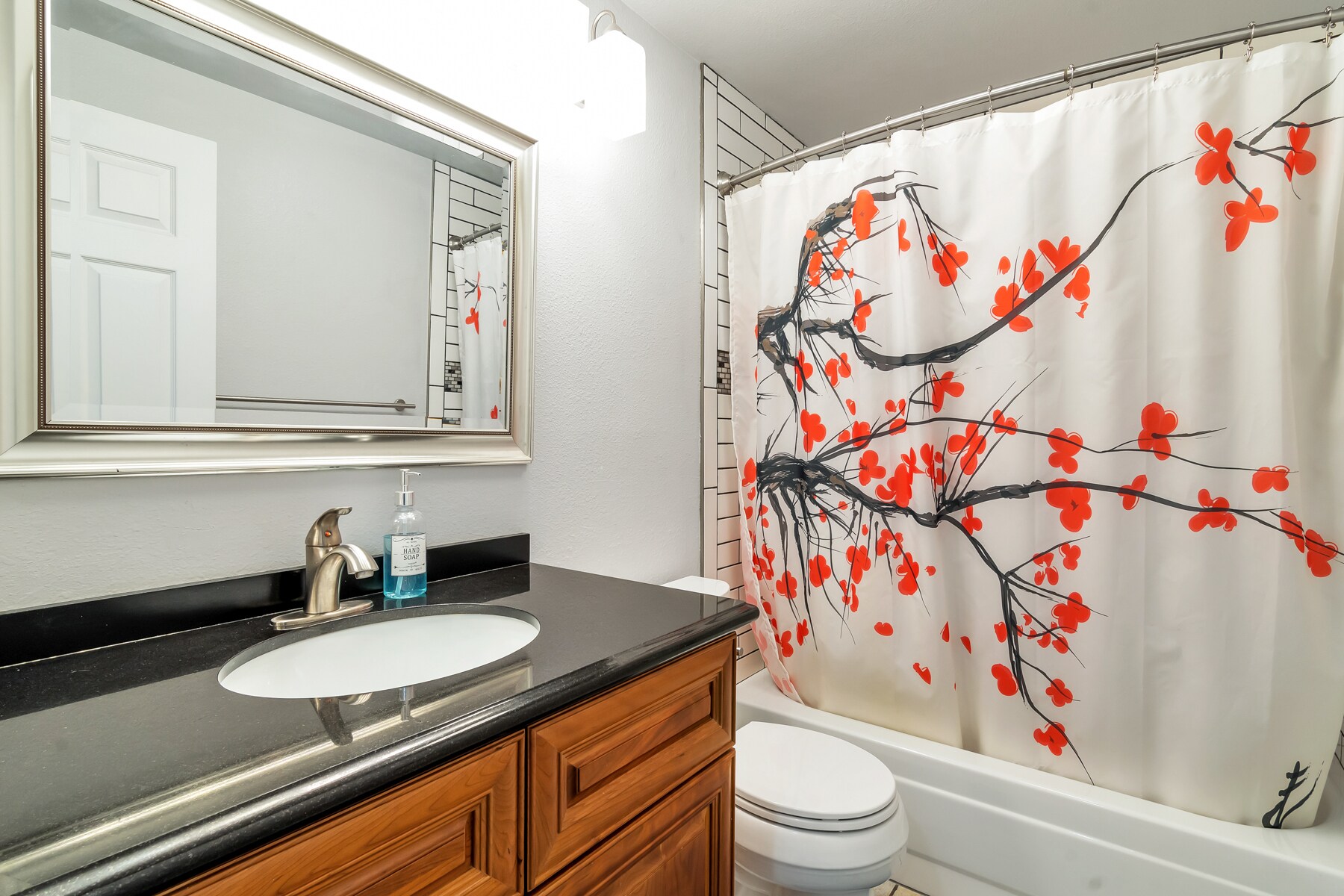 Full bathroom. - 19404 Bothell Way NE