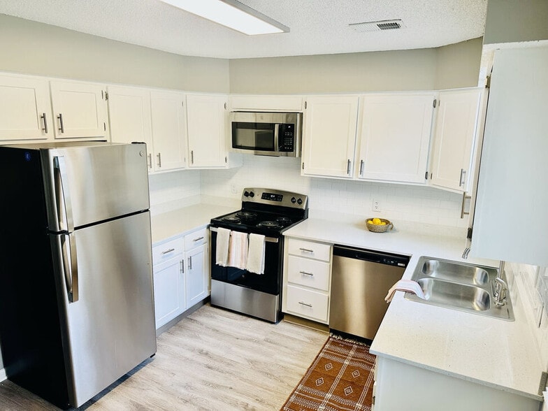 Interior Photo - Windsong Townhomes