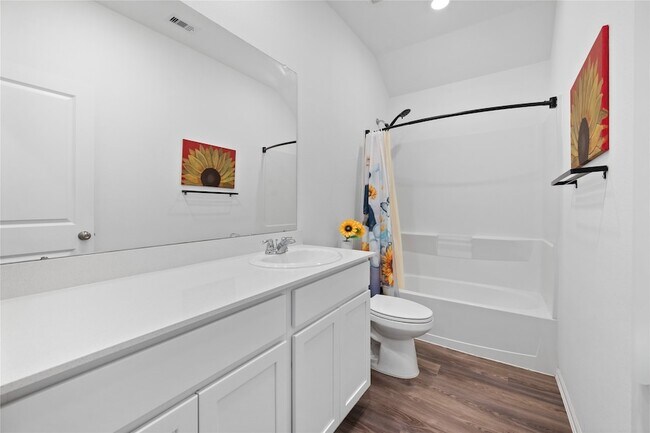 Building Photo - 237 Augustine Wy