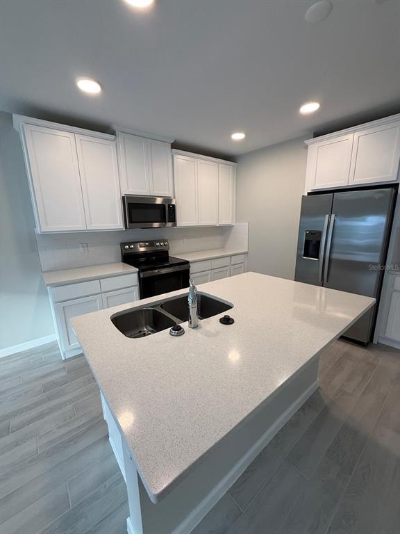 Building Photo - 14910 Harvest St