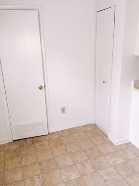 Building Photo - Winterhaven Apartments