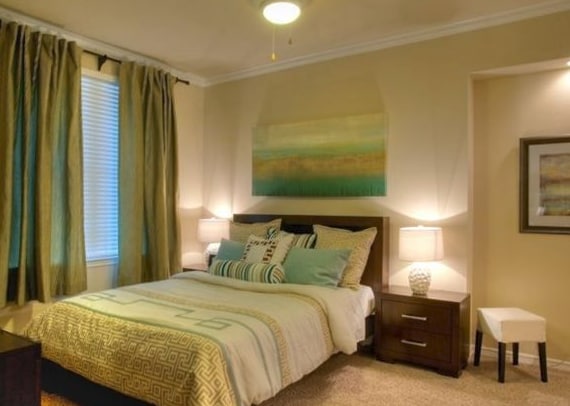 Building Photo - 1010 Allen St