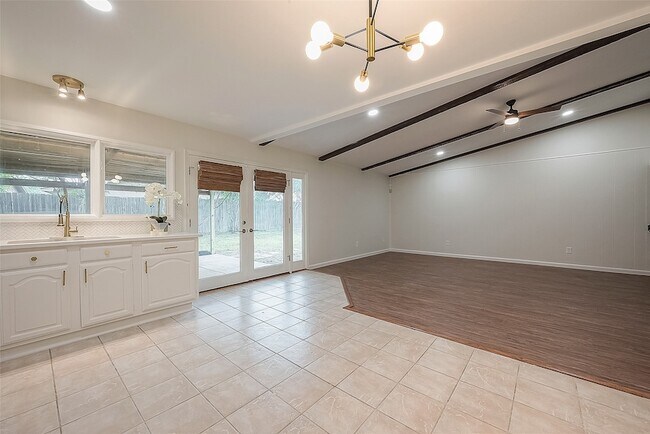 Building Photo - 16810 Sweno Ct