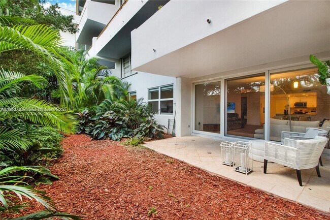 Building Photo - 155 Ocean Ln Dr