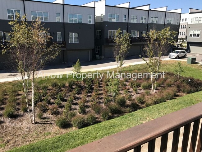 Building Photo - Immaculate new construction in the Nations!