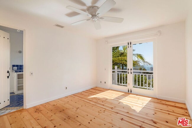 Building Photo - 206 Bellino Dr