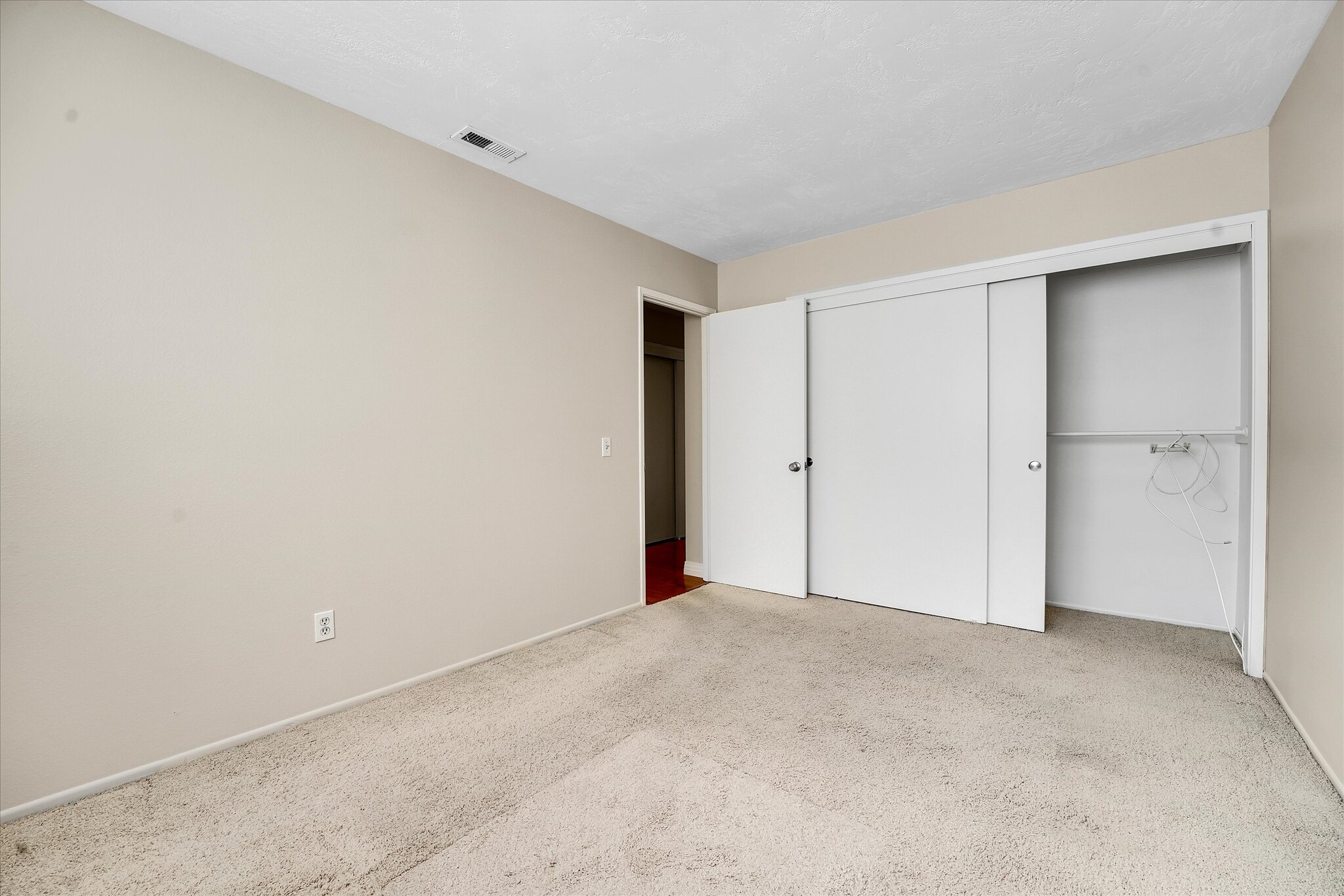 Building Photo - 1939 Ventana Way