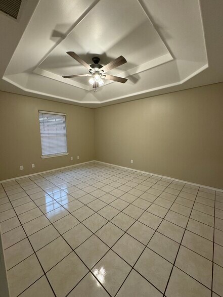 Building Photo - 3717 Joby St