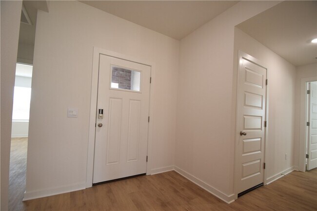 Building Photo - 557 Colorado St