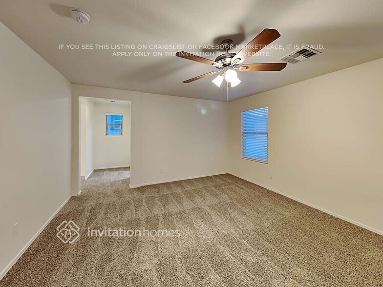 Building Photo - 1171 N 163rd Dr