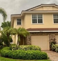 Building Photo - 9457 SW Purple Martin Way